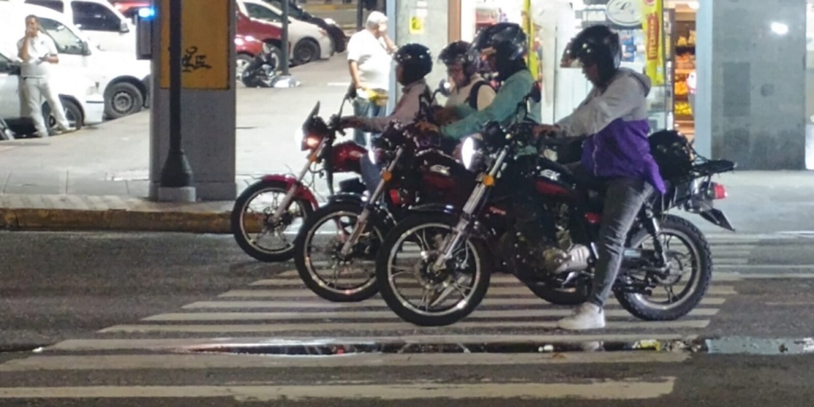 segurosvenezuela-motorizados-polizas-proteccionmotos-aseguradora-automoviles-rcv